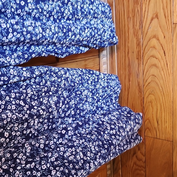 Floral Blue Jumpsuit - Picture 4 of 6